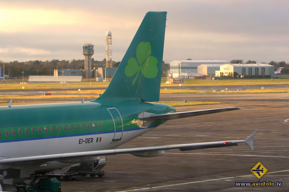 Airbus A320-214